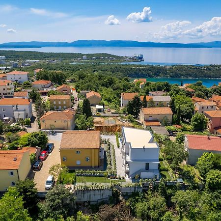 Appartments Adriatic Omisalj Luaran gambar