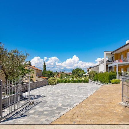 Appartments Adriatic Omisalj Luaran gambar