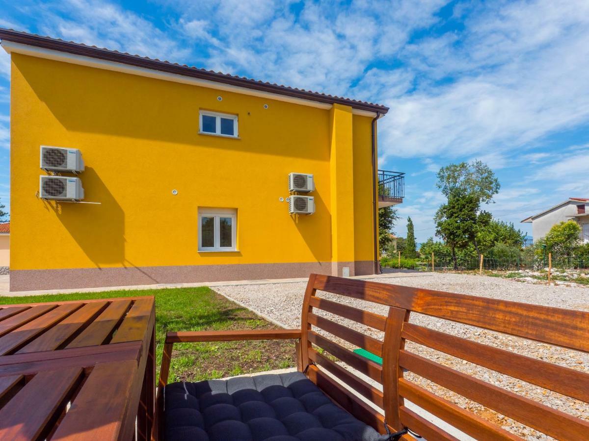 Appartments Adriatic Omisalj Luaran gambar