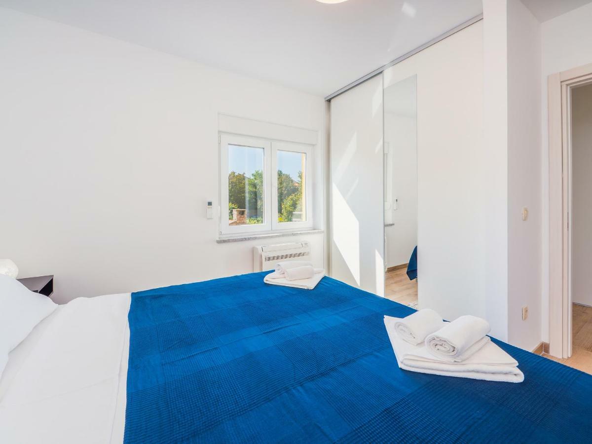 Appartments Adriatic Omisalj Luaran gambar